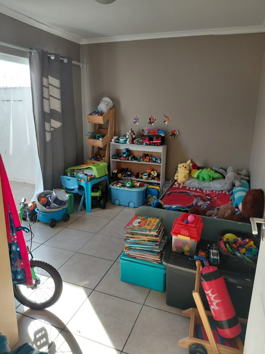 3 Bedroom Property for Sale in Villa Diamante Western Cape